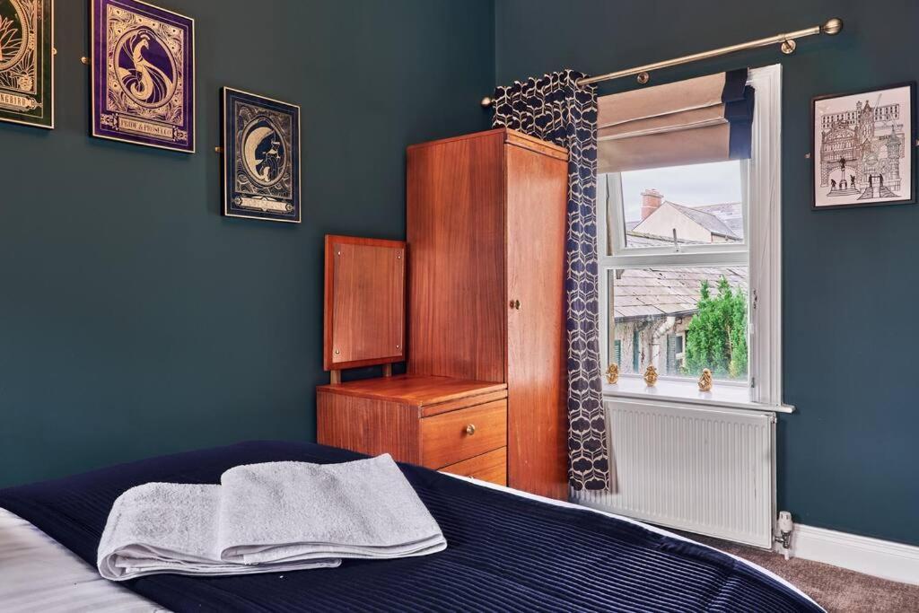 The Snug @ Clarence Apartment Londonderry Exterior foto